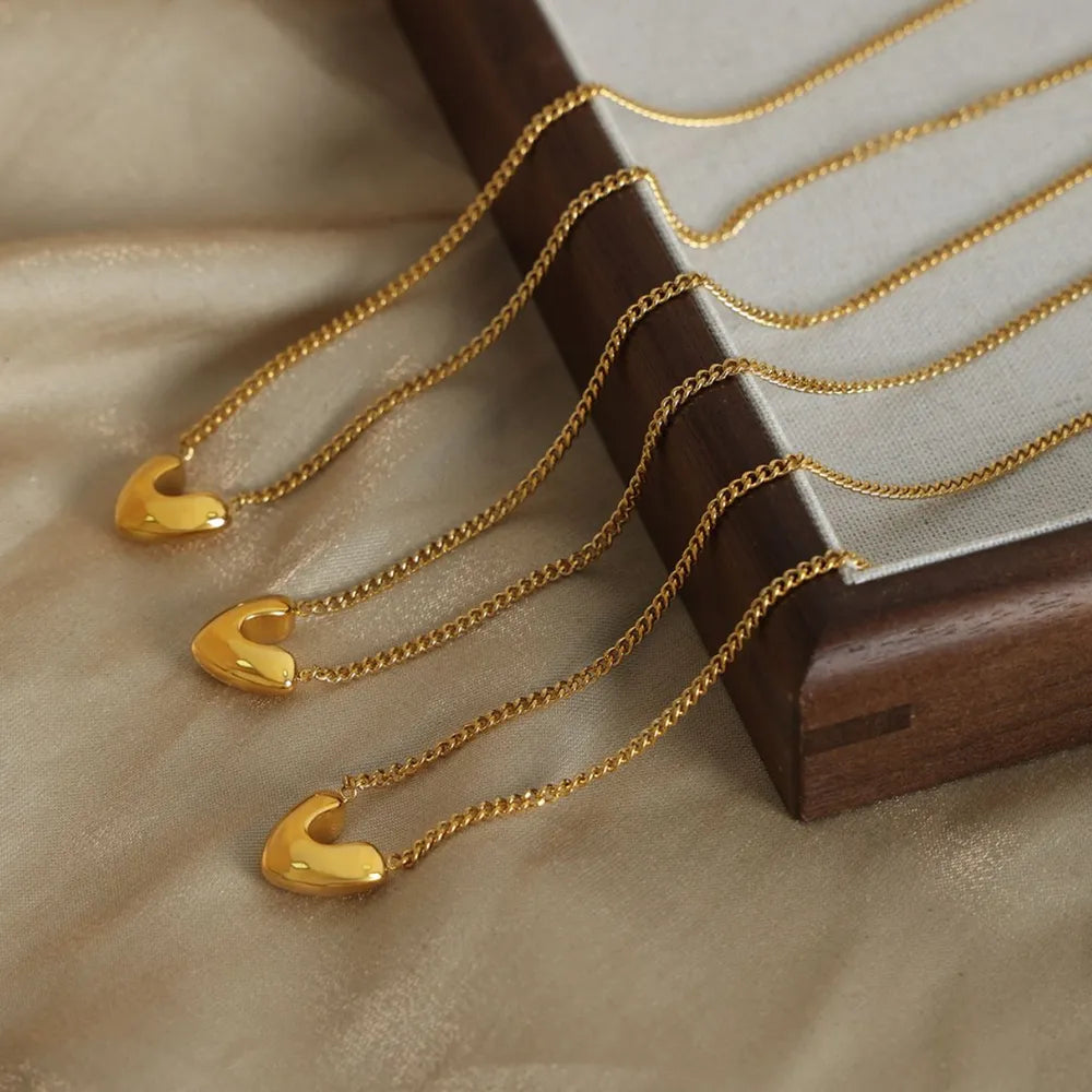 Women's Gold Plated Heart Pendant Necklace For Everyday