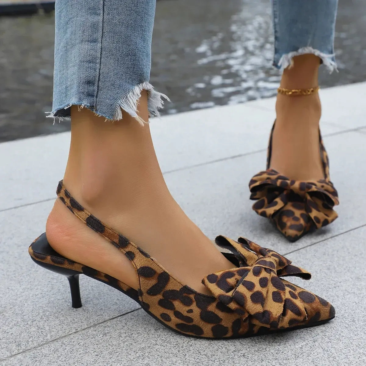 Bow Pointed Toe Kitten Heel Pumps Women's Shoes