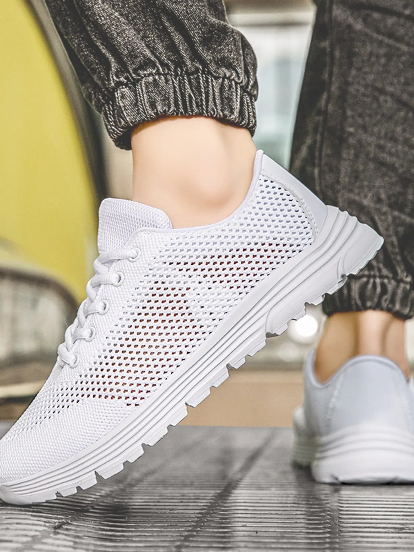Lightweight Breathable Mesh Athletic Sneakers for Women