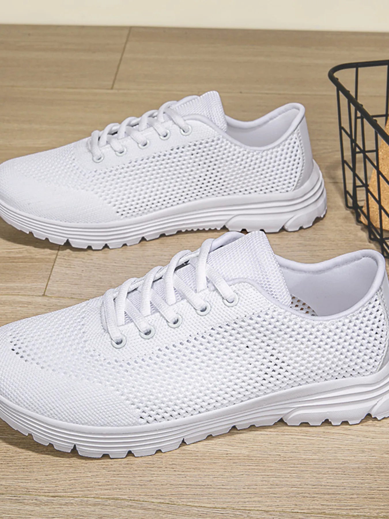 Lightweight Breathable Mesh Athletic Sneakers for Women
