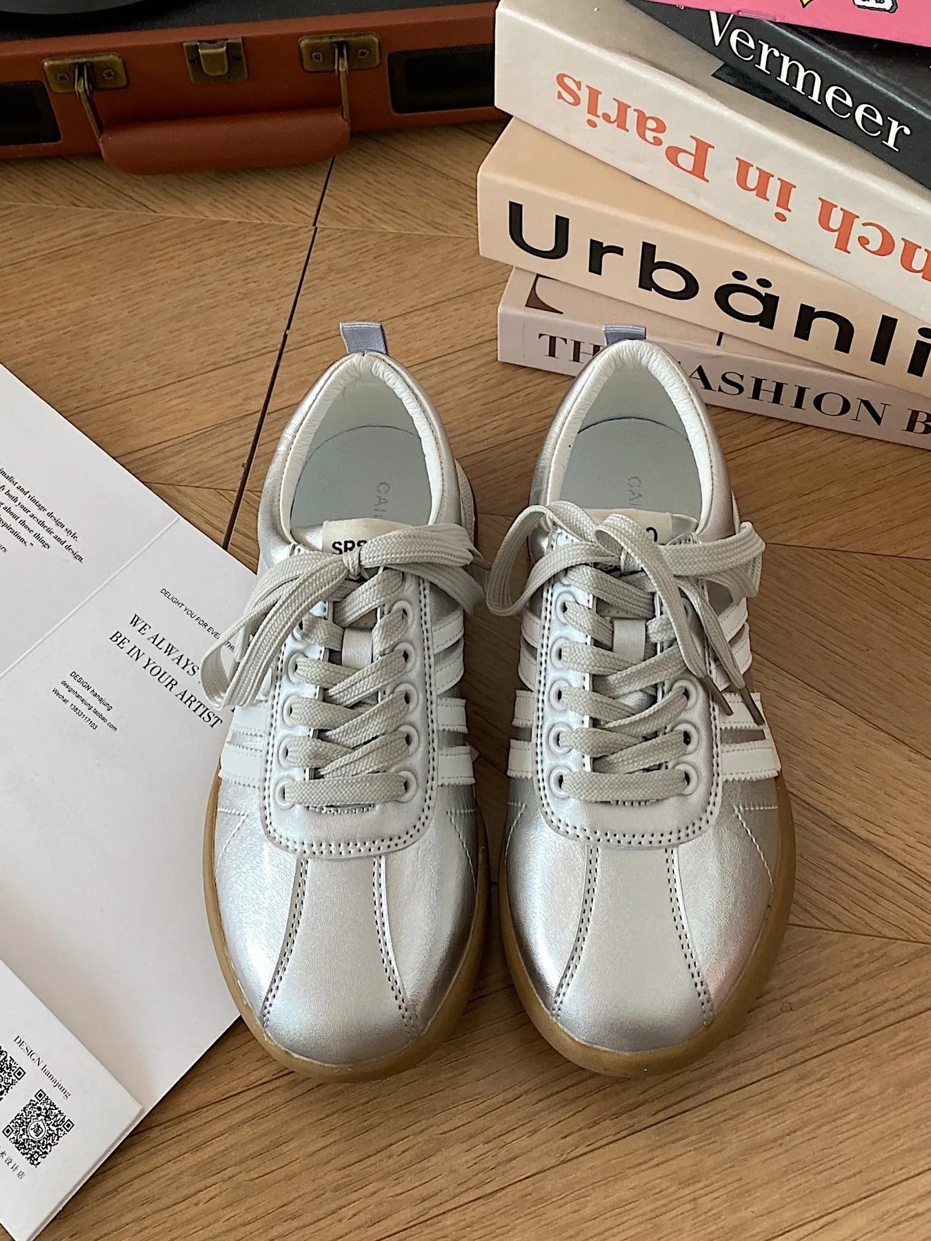 Striped Lace Up Sneakers Casual Women's Shoes