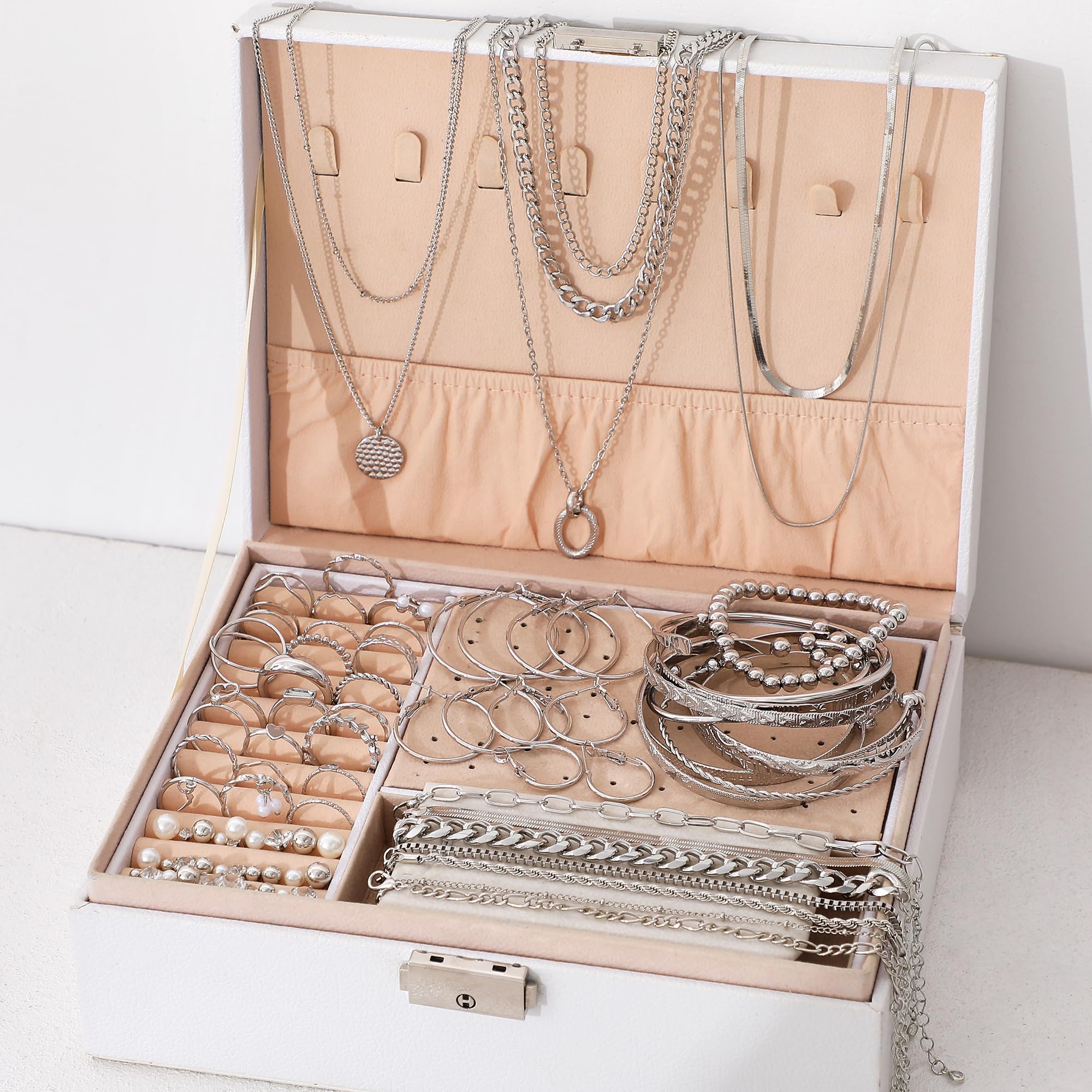 68 Piece Gold Jewelry Set With Necklaces Bracelets