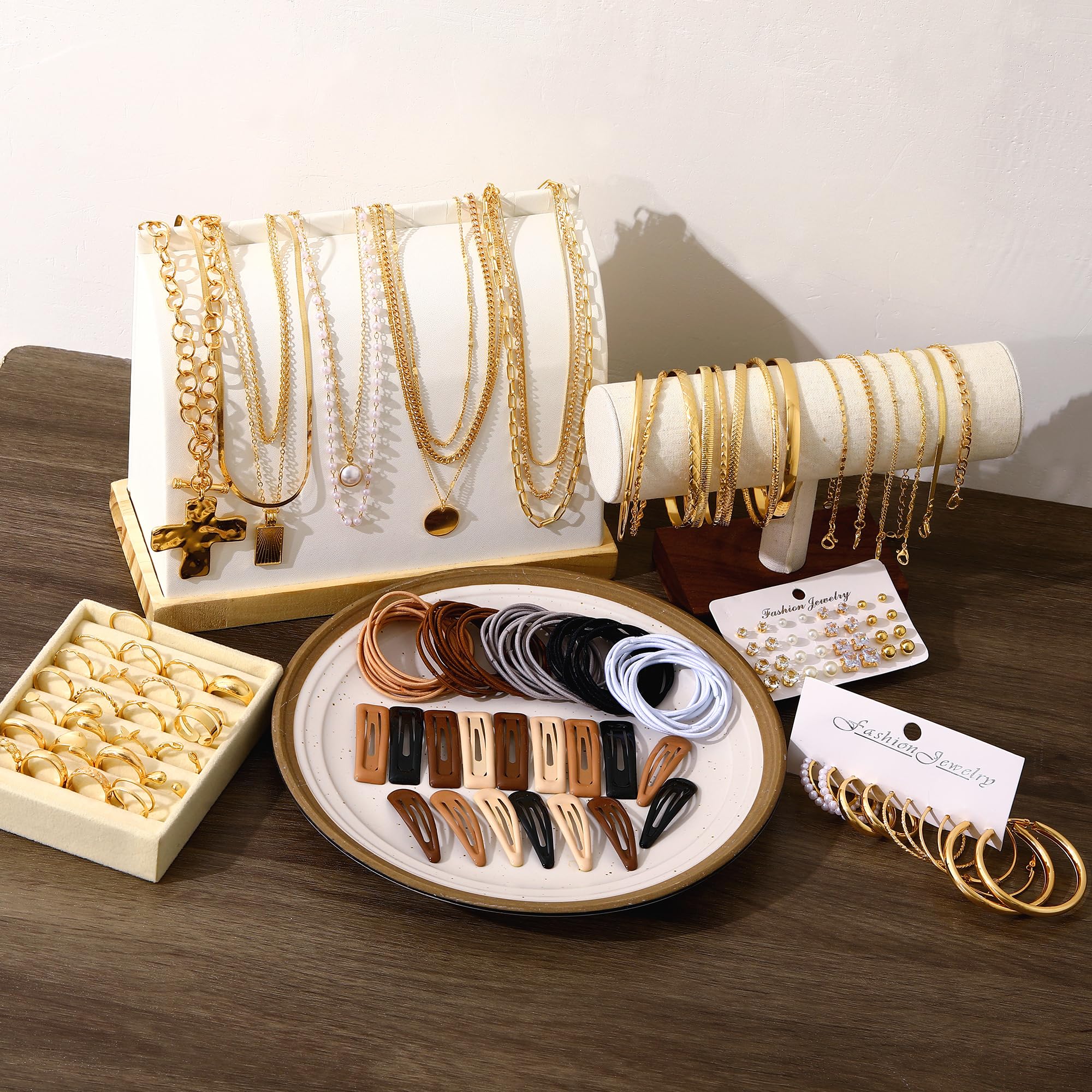 68 Piece Gold Jewelry Set With Necklaces Bracelets