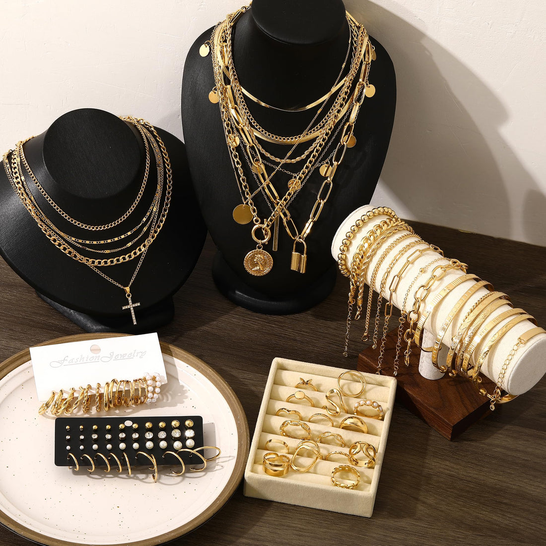 68 Piece Gold Jewelry Set With Necklaces Bracelets