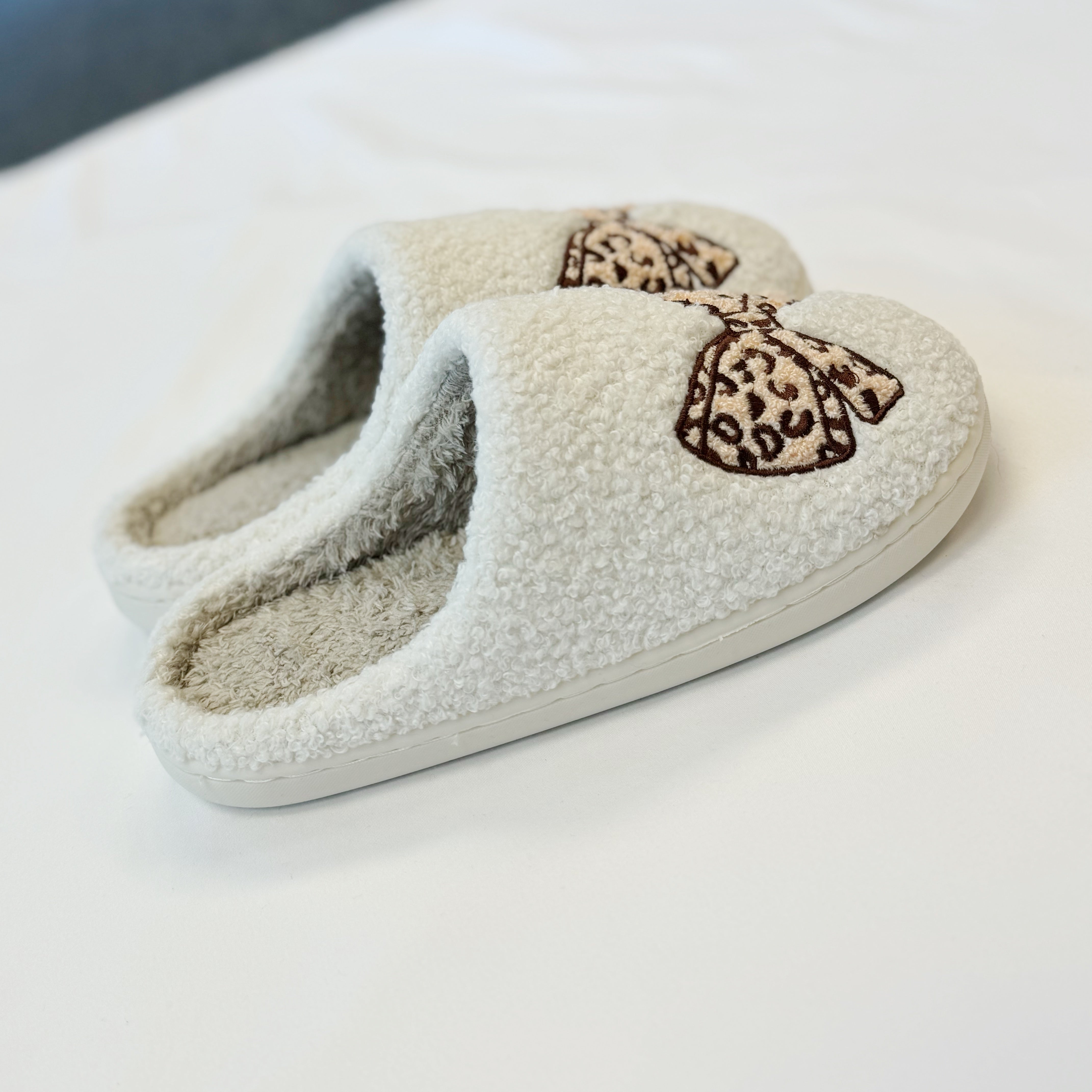 Emily Bow Cozy Women's Lounge Slippers For Home
