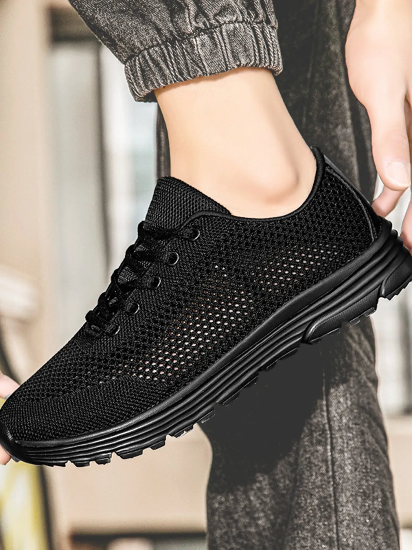 Lightweight Breathable Mesh Athletic Sneakers for Women